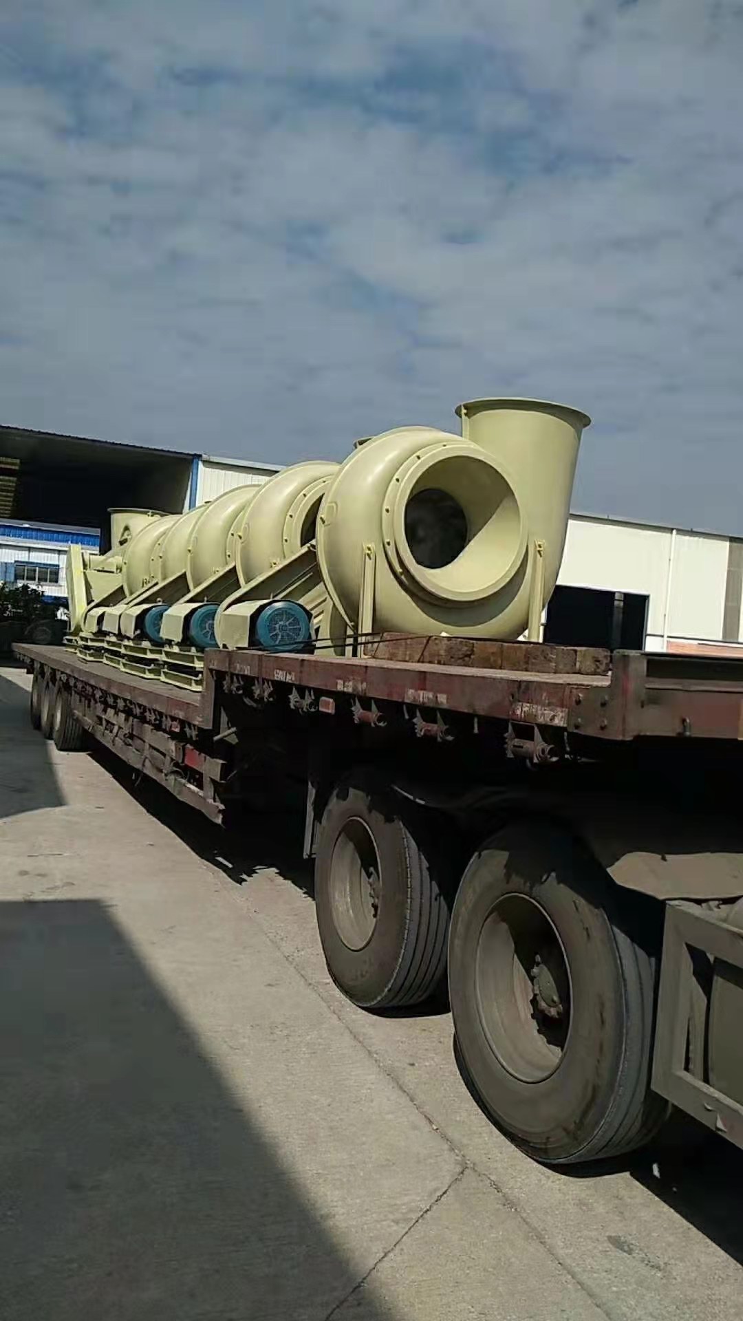 ɽ�|̩��ĳ�ľߏS�U��̎���O�䣨�x���L�C,�h(hu��n)���L�C,�U��̎������